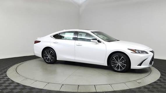 LEXUS ES 2025 58ADA1C15SU064916 image