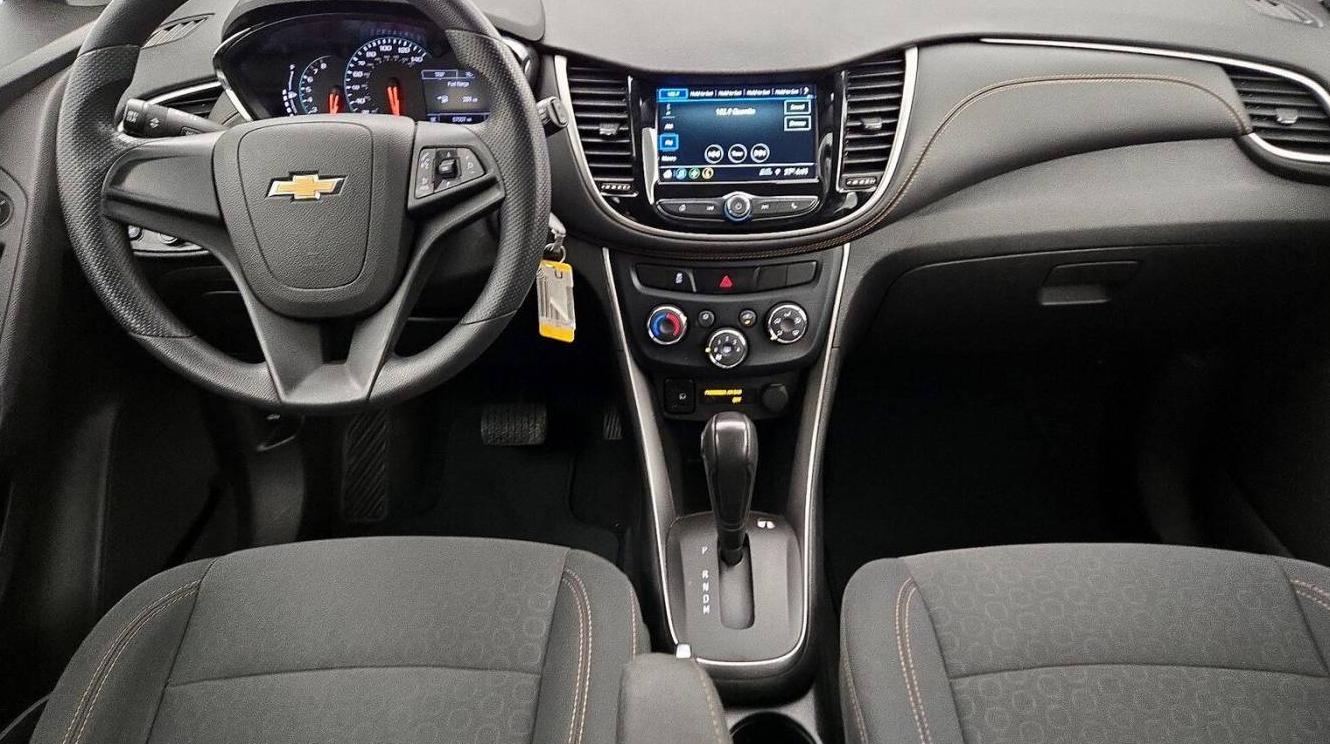 CHEVROLET TRAX 2019 3GNCJKSB6KL252014 image