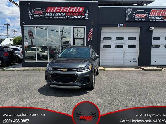 CHEVROLET TRAX 2019 3GNCJPSB2KL302016 image