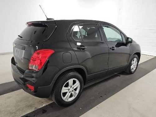 CHEVROLET TRAX 2019 3GNCJKSBXKL405901 image