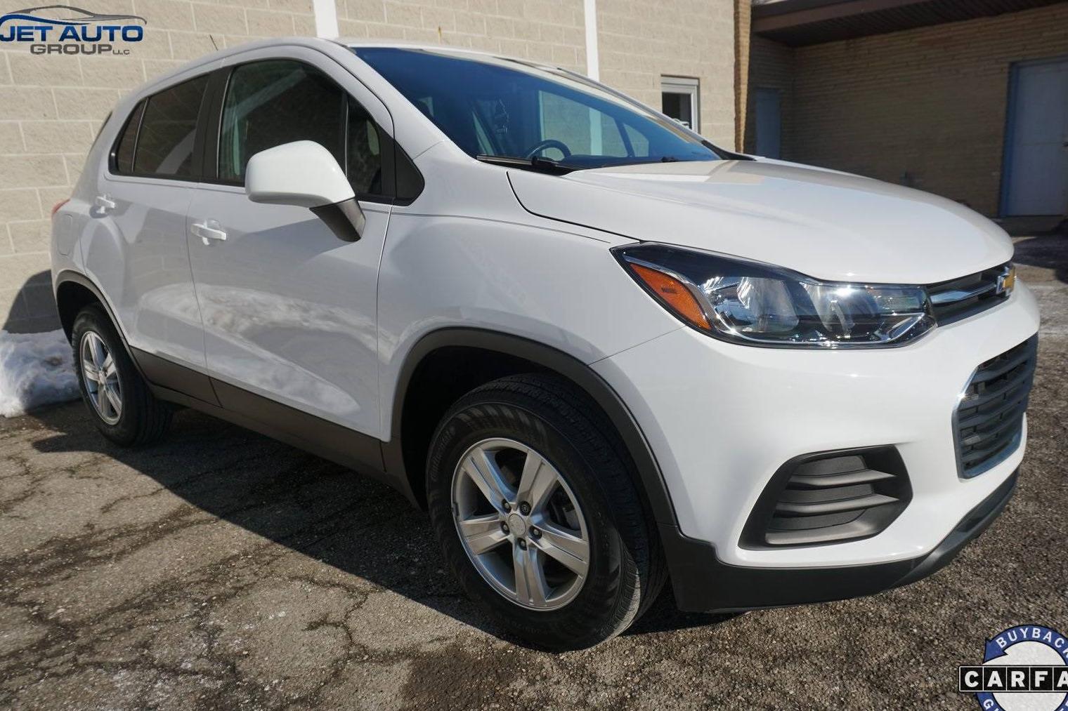 CHEVROLET TRAX 2019 3GNCJNSB1KL278375 image