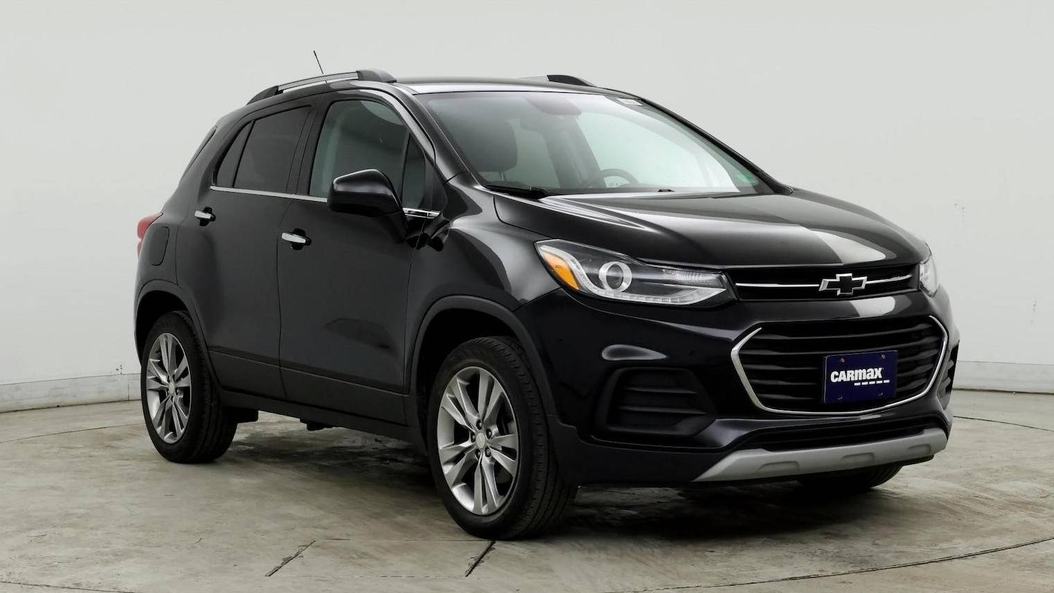 CHEVROLET TRAX 2019 3GNCJPSB8KL311447 image