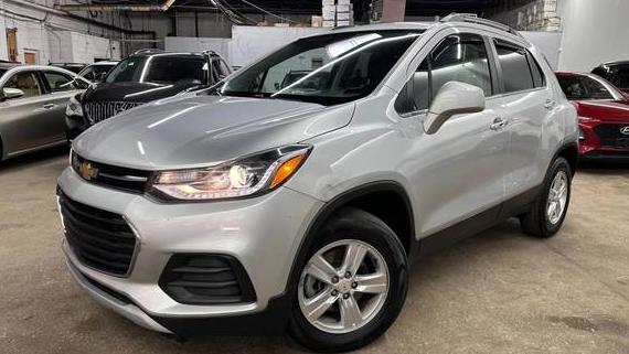 CHEVROLET TRAX 2018 KL7CJPSB4JB711673 image