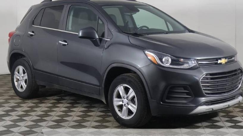 CHEVROLET TRAX 2018 3GNCJPSBXJL320357 image