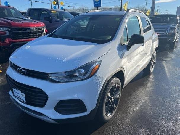 CHEVROLET TRAX 2018 3GNCJPSB9JL168958 image