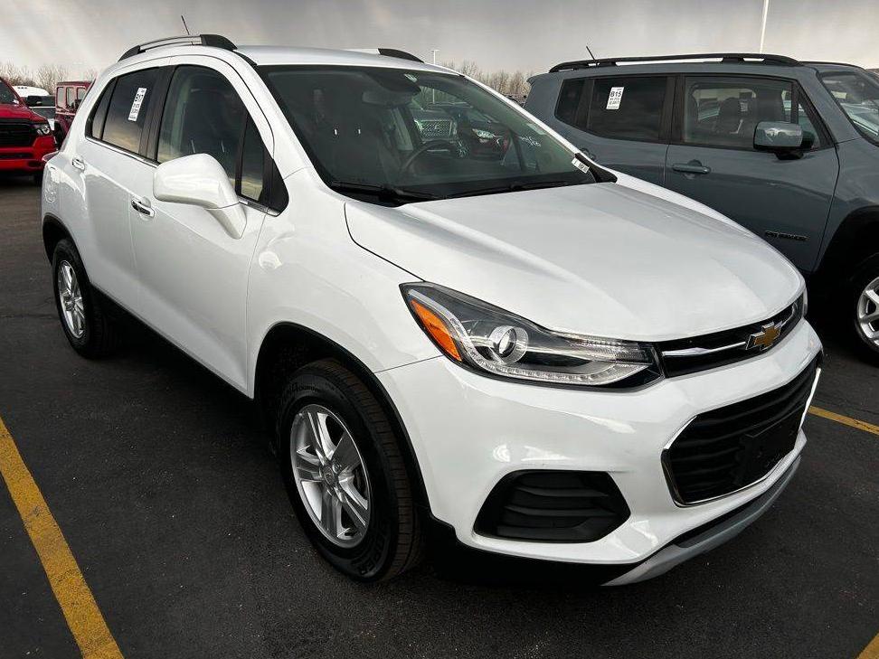 CHEVROLET TRAX 2018 KL7CJLSB1JB587242 image