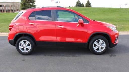 CHEVROLET TRAX 2018 3GNCJPSB5JL303420 image