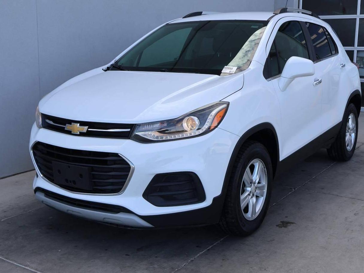 CHEVROLET TRAX 2018 KL7CJPSB2JB692332 image