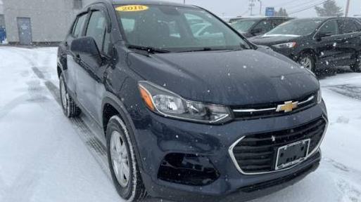 CHEVROLET TRAX 2018 3GNCJNSB9JL264271 image