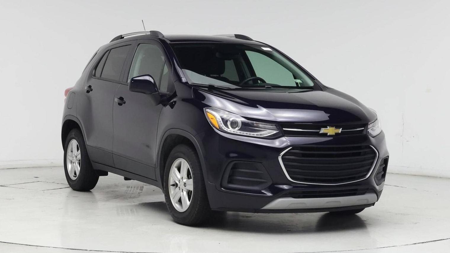 CHEVROLET TRAX 2021 KL7CJLSB1MB328450 image