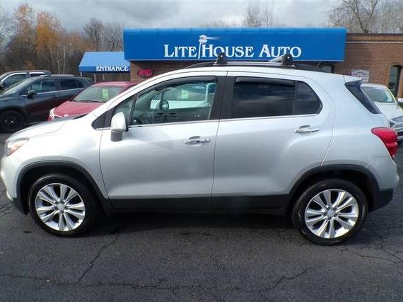 CHEVROLET TRAX 2017 3GNCJRSB4HL202942 image CHEVROLET TRAX 2017 3GNCJRSB4HL202942 image