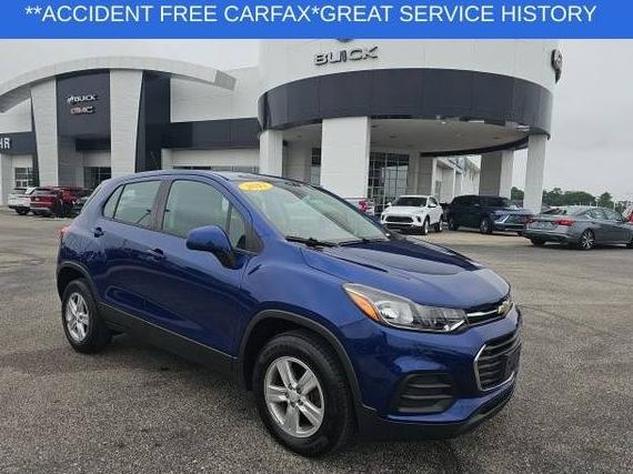 CHEVROLET TRAX 2017 3GNCJNSB2HL165155 image