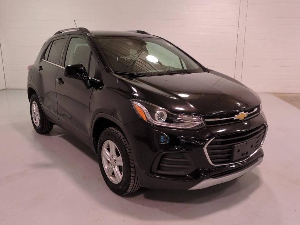 CHEVROLET TRAX 2017 3GNCJPSB8HL131040 image