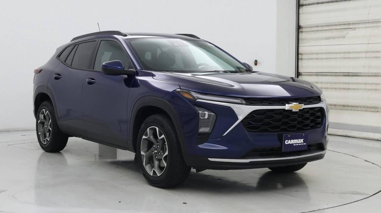 CHEVROLET TRAX 2024 KL77LHE2XRC216137 image