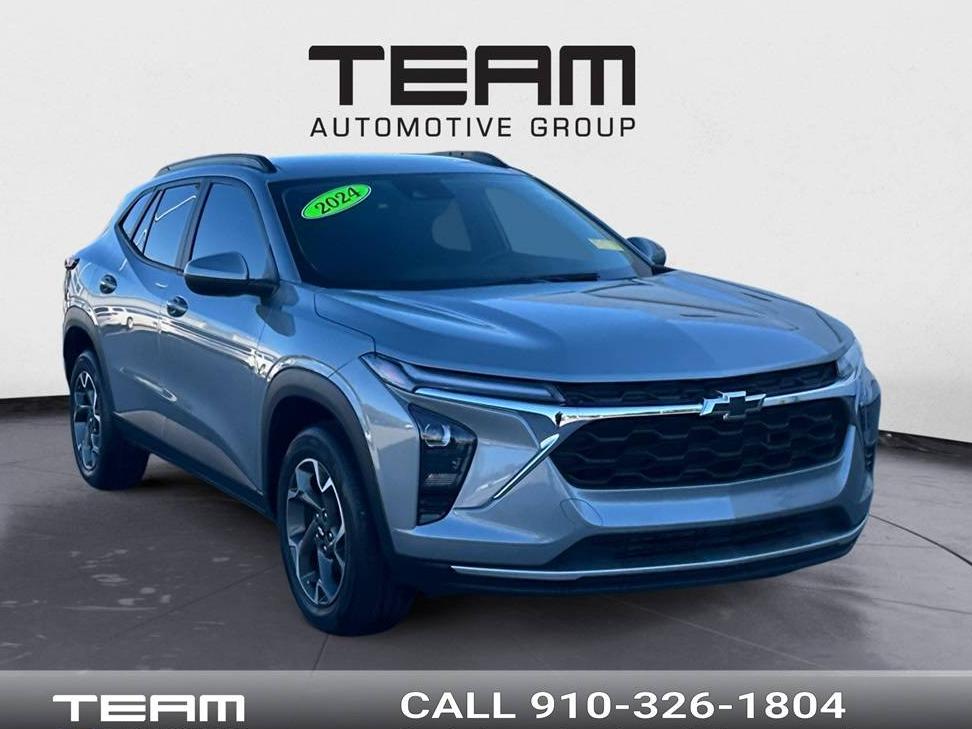 CHEVROLET TRAX 2024 KL77LHE27RC064835 image