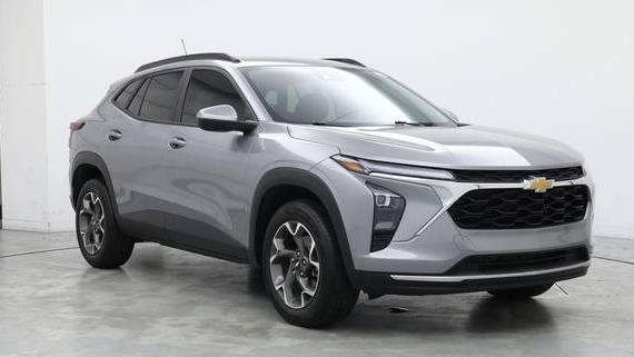 CHEVROLET TRAX 2024 KL77LHE22RC047117 image