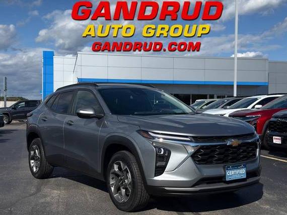 CHEVROLET TRAX 2024 KL77LHE28RC238685 image