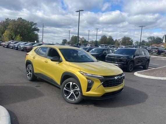 CHEVROLET TRAX 2024 KL77LGE21RC073136 image