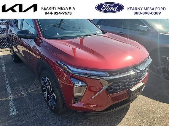 CHEVROLET TRAX 2024 KL77LJE24RC042301 image
