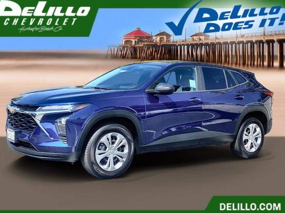 CHEVROLET TRAX 2024 KL77LFE28RC097850 image