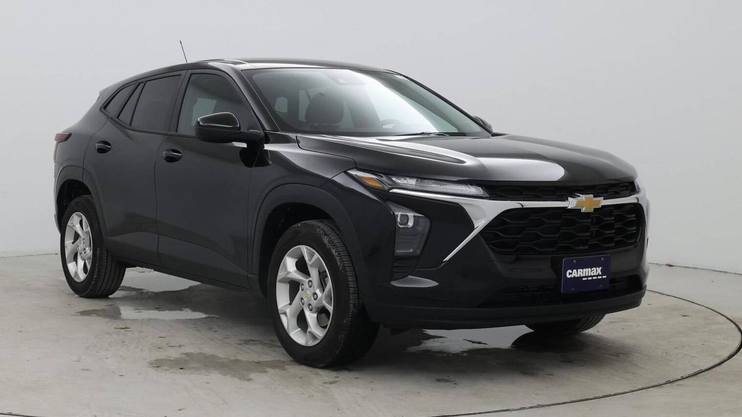 CHEVROLET TRAX 2024 KL77LFE28RC151308 image