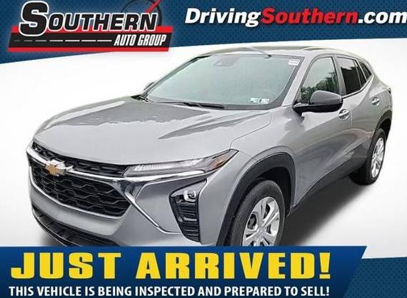 CHEVROLET TRAX 2024 KL77LFE2XRC047757 image