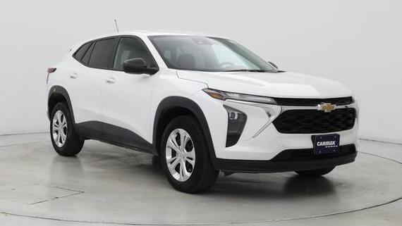 CHEVROLET TRAX 2024 KL77LFE2XRC244346 image