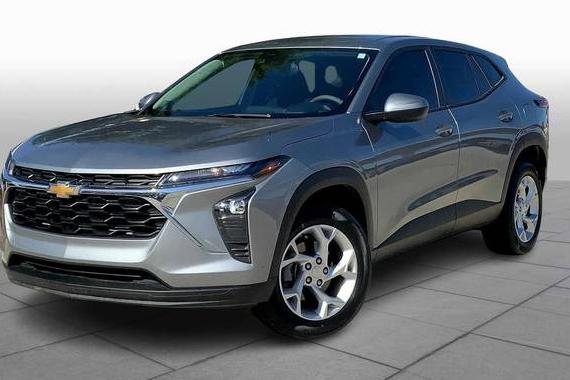 CHEVROLET TRAX 2024 KL77LFE27RC139585 image