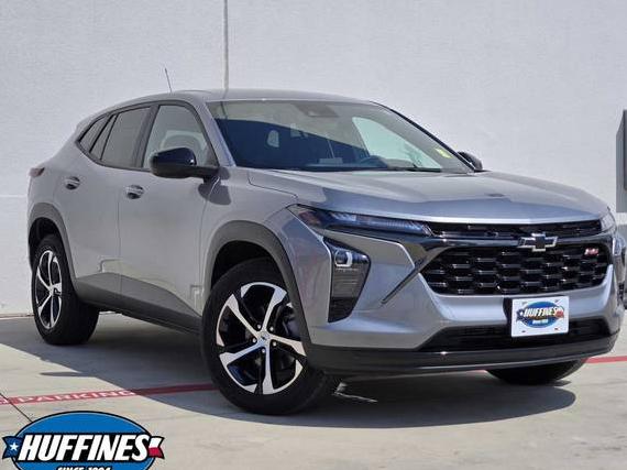 CHEVROLET TRAX 2024 KL77LGE28RC013631 image