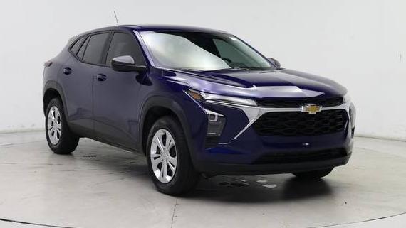 CHEVROLET TRAX 2024 KL77LFE22RC058252 image