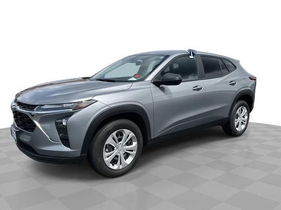 CHEVROLET TRAX 2024 KL77LFE28RC019441 image