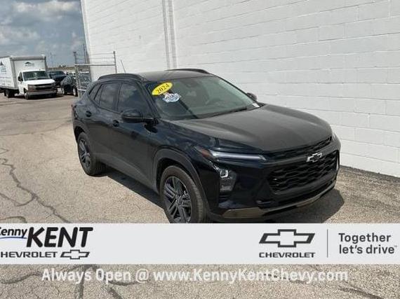 CHEVROLET TRAX 2024 KL77LKE2XRC058721 image
