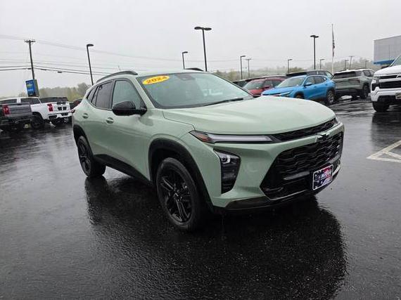 CHEVROLET TRAX 2024 KL77LKE22RC114022 image