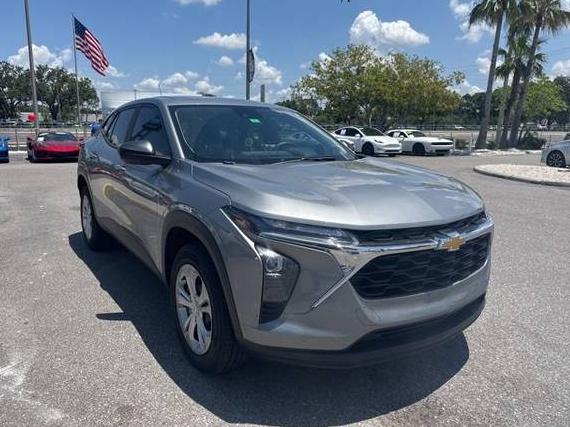 CHEVROLET TRAX 2024 KL77LFE2XRC077390 image