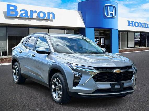 CHEVROLET TRAX 2024 KL77LHE25RC017156 image