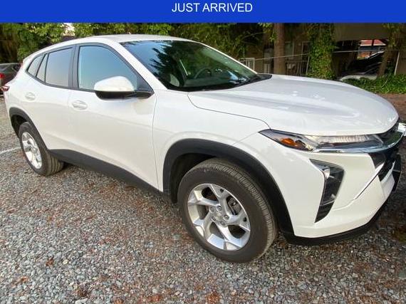 CHEVROLET TRAX 2024 KL77LFE21RC068917 image