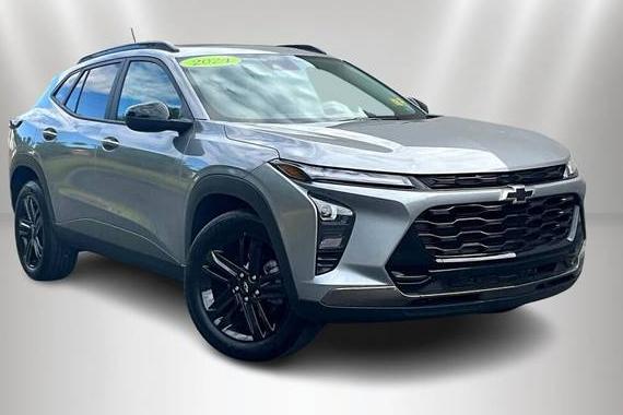 CHEVROLET TRAX 2024 KL77LKE26RC223177 image