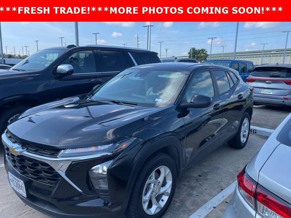 CHEVROLET TRAX 2024 KL77LFE28RC136064 image
