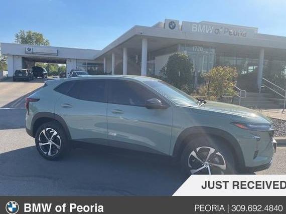 CHEVROLET TRAX 2024 KL77LGE29RC078052 image