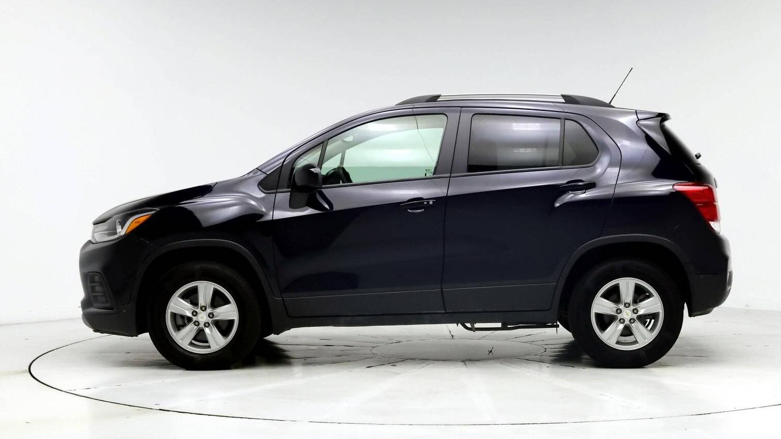 CHEVROLET TRAX 2022 KL7CJPSM2NB561554 image