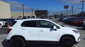 CHEVROLET TRAX 2022 KL7CJPSM9NB530625 image