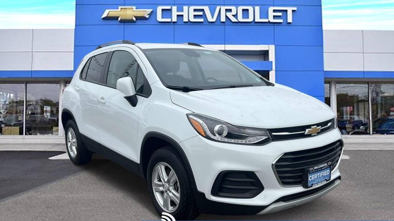 CHEVROLET TRAX 2022 KL7CJPSM3NB556587 image