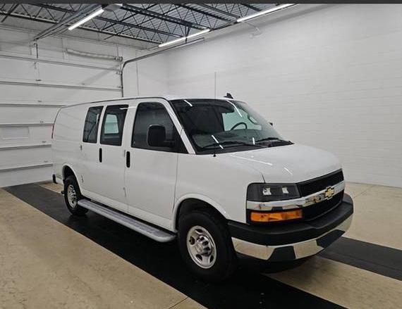 CHEVROLET EXPRESS 2023 1GCWGAFP6P1141658 image