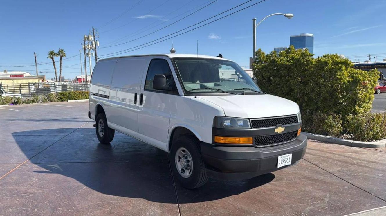 CHEVROLET EXPRESS 2023 1GCWGAFPXP1110963 image