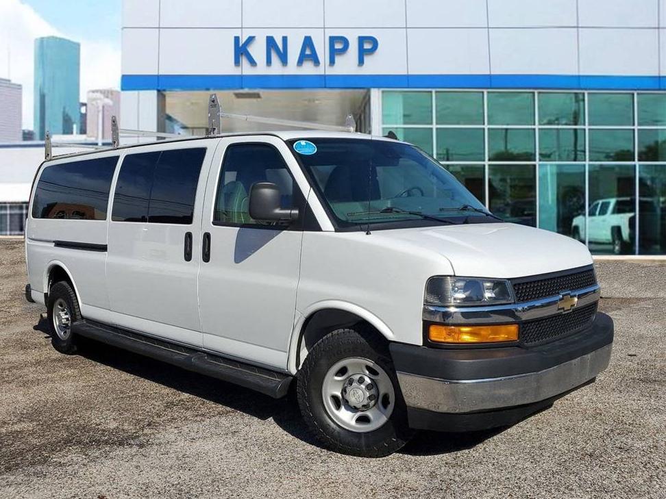 CHEVROLET EXPRESS 2019 1GAZGPFG7K1266590 image