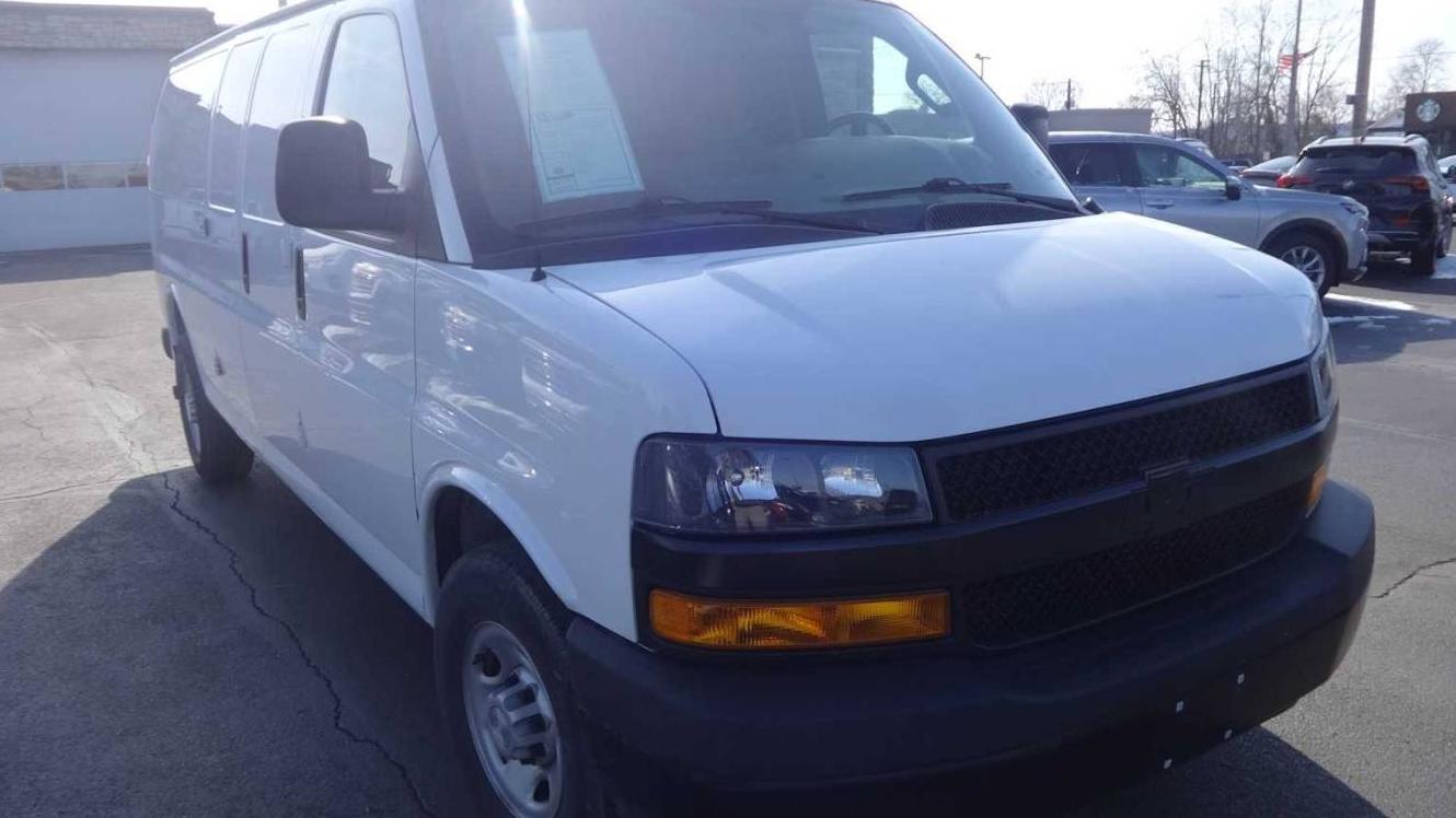 CHEVROLET EXPRESS 2019 1GCWGBFG4K1258945 image