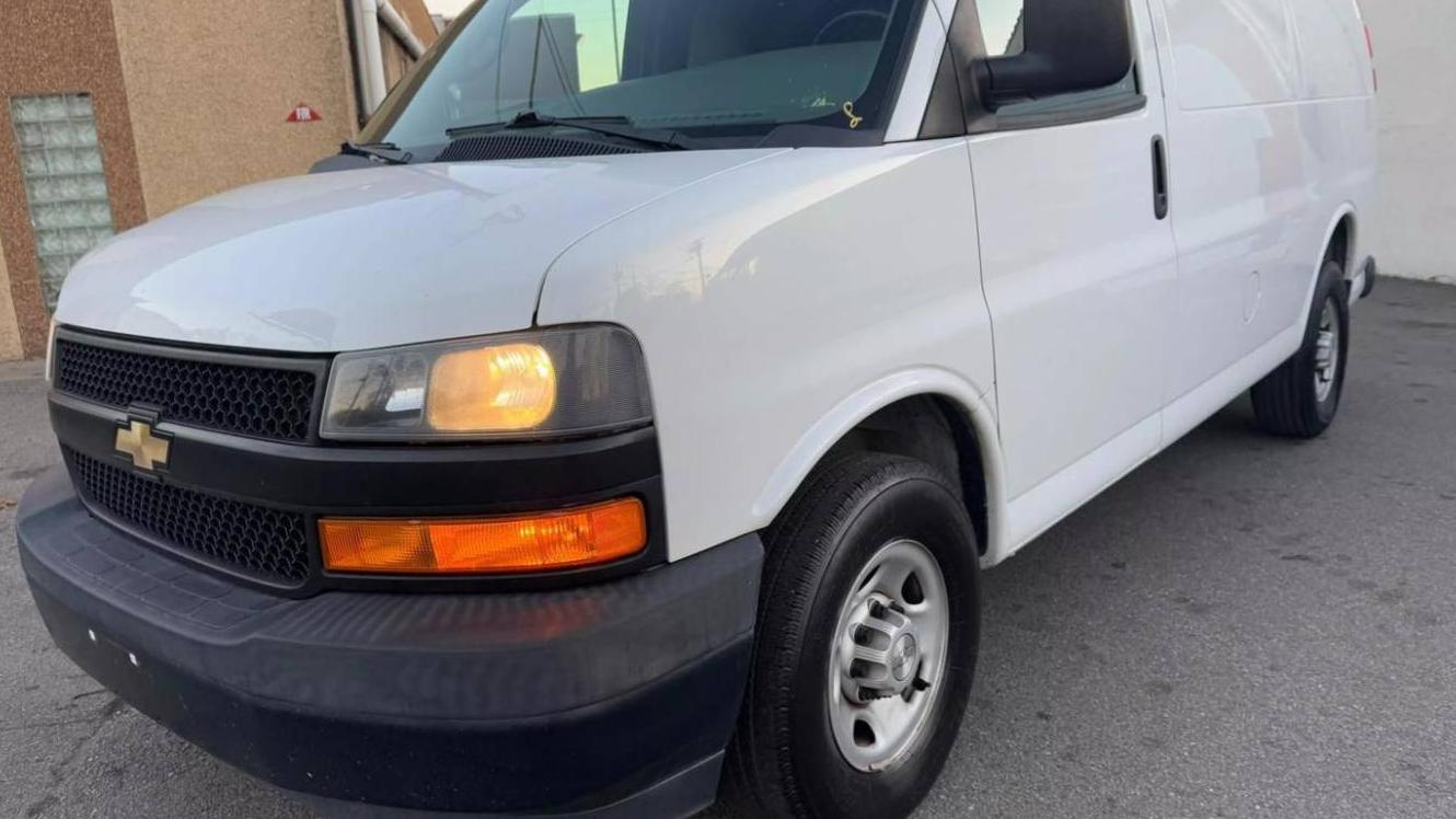 CHEVROLET EXPRESS 2019 1GCWGAFG9K1180124 image