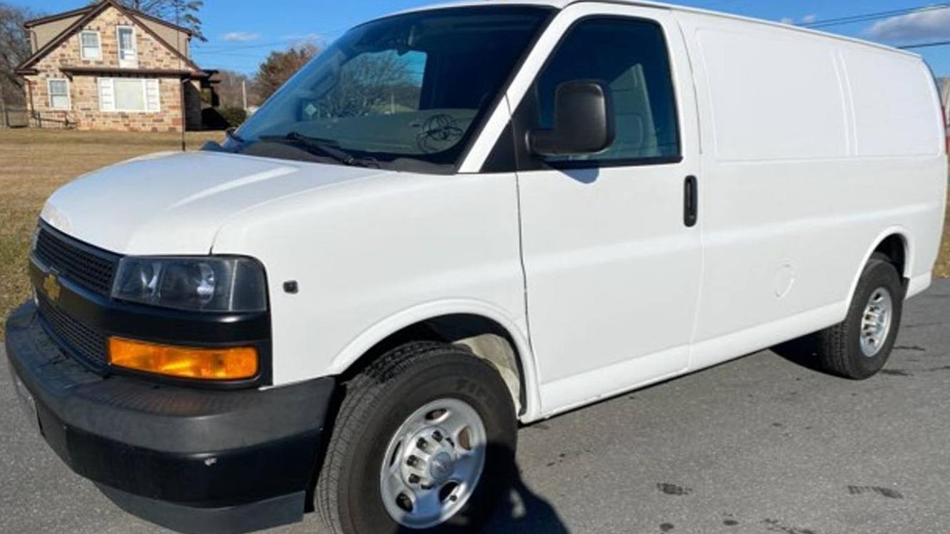 CHEVROLET EXPRESS 2019 1GCZGGFP8K1324570 image