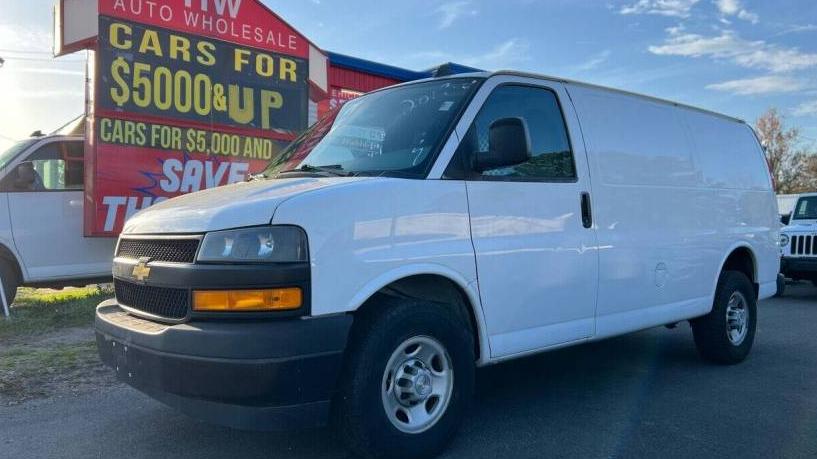 CHEVROLET EXPRESS 2019 1GCWGAFP8K1367080 image