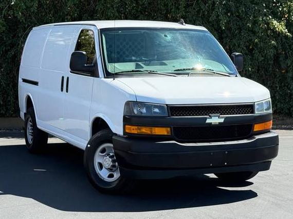 CHEVROLET EXPRESS 2019 1GCWGAFP1K1269282 image